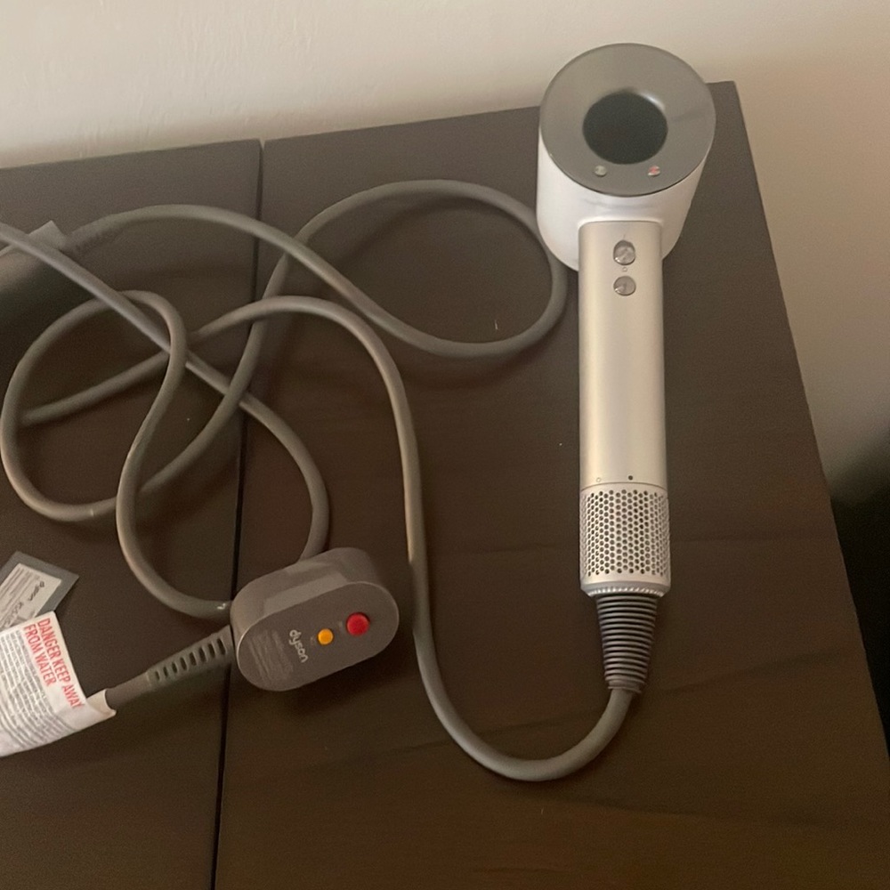 Dyson blow dryer